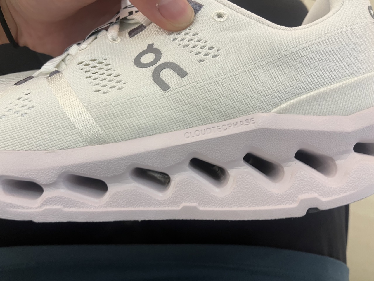 レビュー】クラウドサーファー(Cloudsurfer)が全ランナーにおすすめ