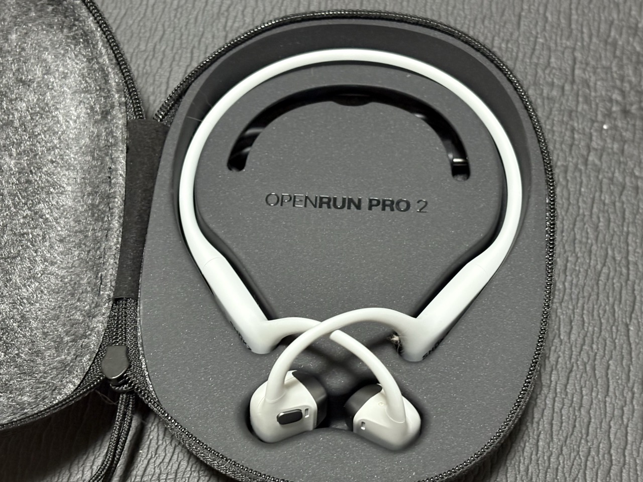 新品 ショックス オープンラン プロ Openrun pro BLACK 美品】Shokz 
